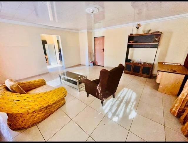 3 BEDROOM HOUSE FOR SALE IN SOSHANGUVE XX